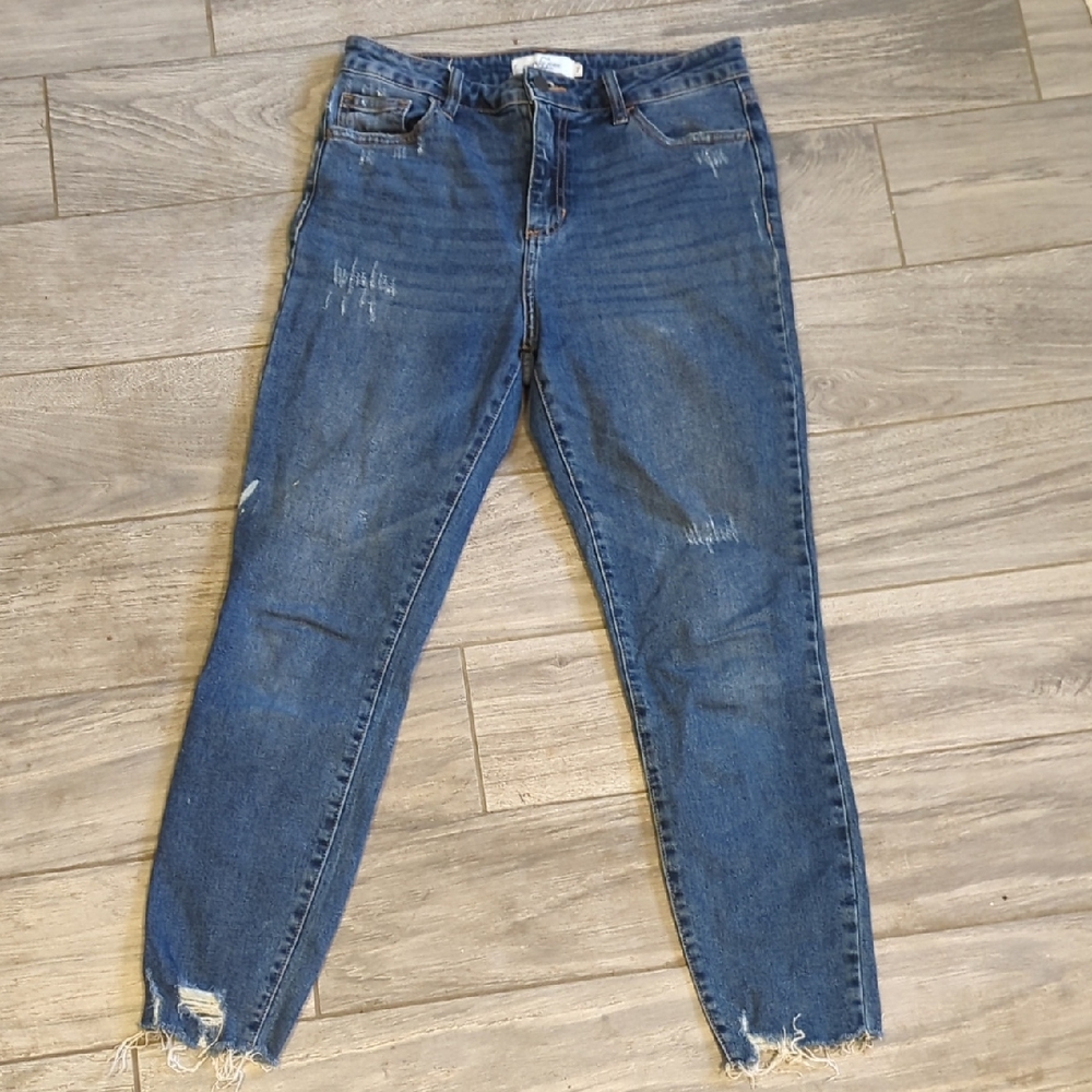 Carly Jean Los Angeles Women's Blue Distressed Jeans
